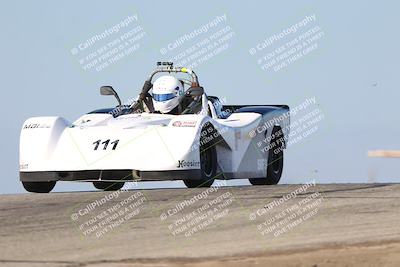 media/Oct-26-2025-CalClub SCCA (Sun) [[8ce1e69566]]/Group 6/Grapevine/